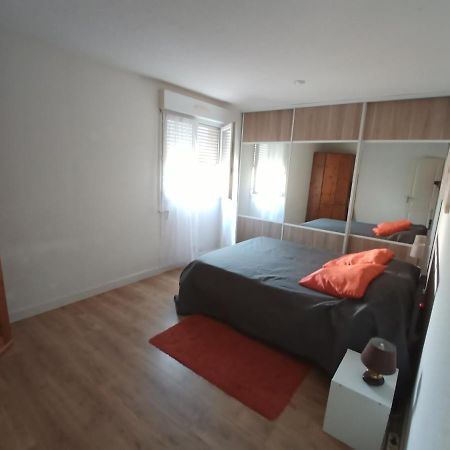 Appartements Dans Residence Avec Piscine - Mer A 500M Сент-Мари-ла-Мер Экстерьер фото