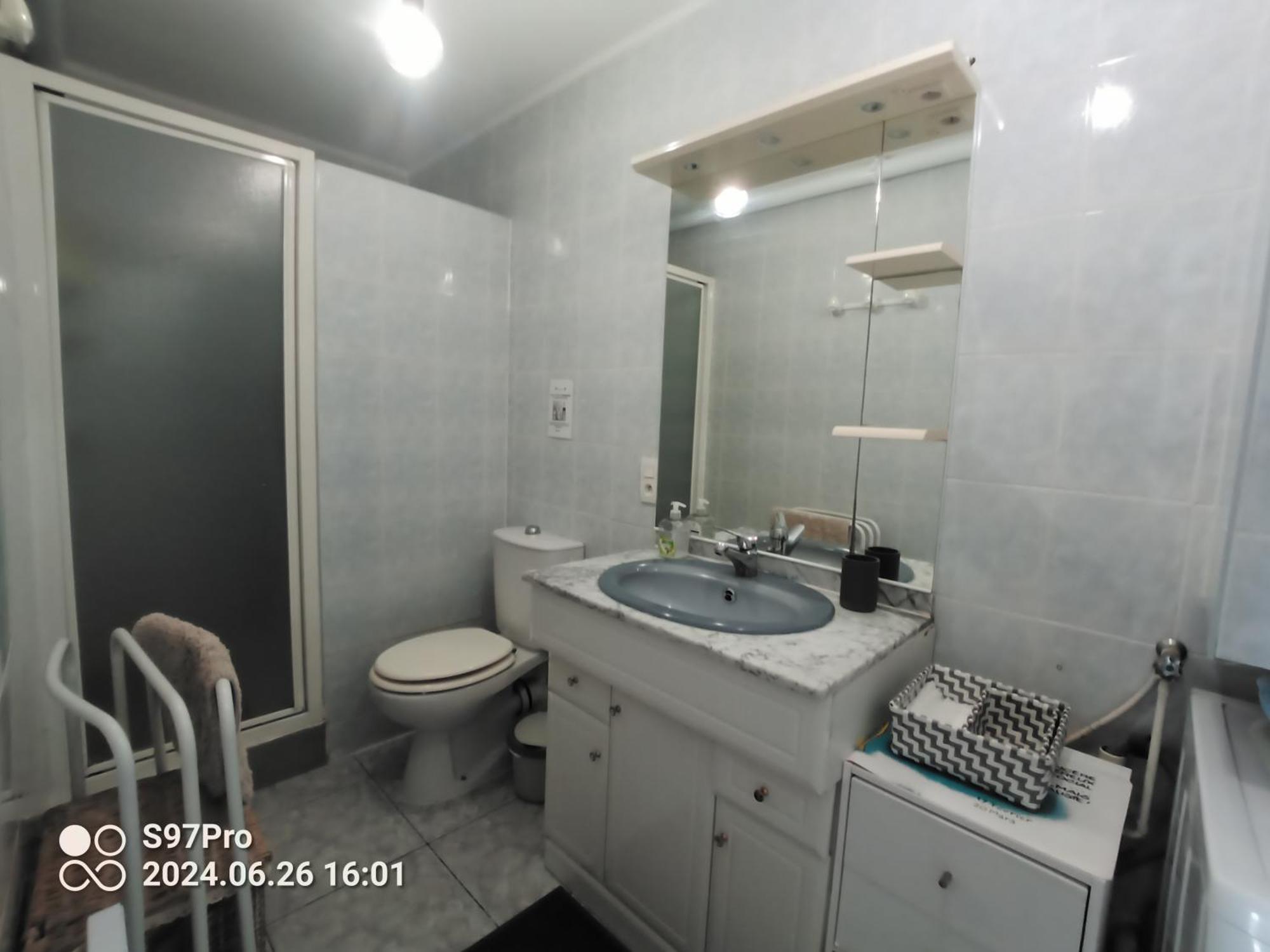 Appartements Dans Residence Avec Piscine - Mer A 500M Сент-Мари-ла-Мер Номер фото